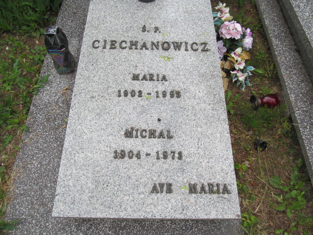 Grób Michał Ciechanowicz