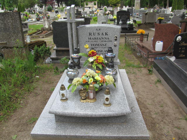 Grób Tomasz Rusak