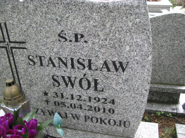 Stanisław Swół 1924 Białogard - Grobonet - Wyszukiwarka osób pochowanych