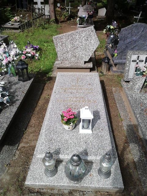 Leszek Łukaszewicz 1956 Białogard - Grobonet - Wyszukiwarka osób pochowanych