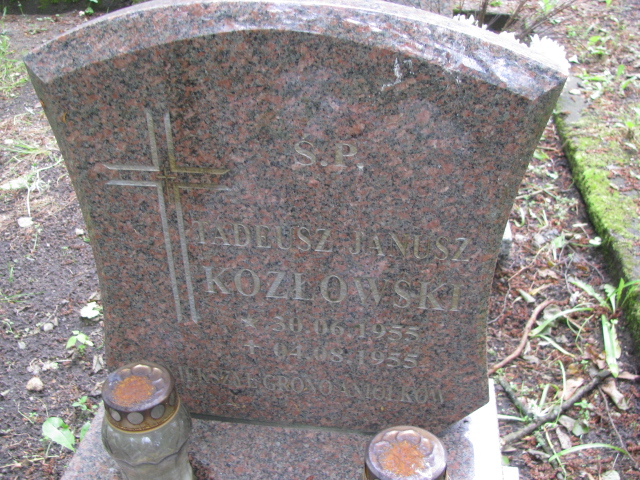 Tadeusz Kozłowski 1955 Białogard - Grobonet - Wyszukiwarka osób pochowanych