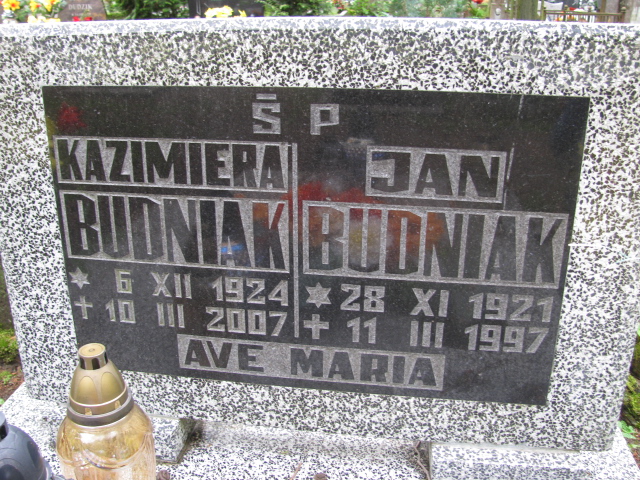 Jan Budniak 1921 Białogard - Grobonet - Wyszukiwarka osób pochowanych