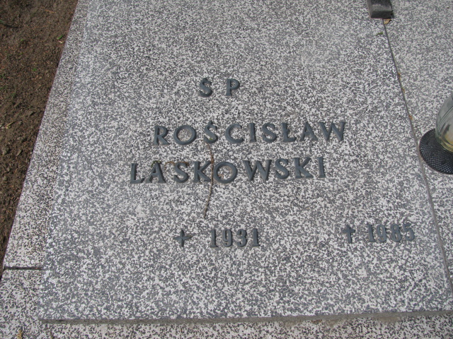 Rościsław Laskowski 1931 Białogard - Grobonet - Wyszukiwarka osób pochowanych