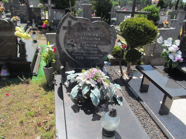 Grób Janina Bartosiewicz