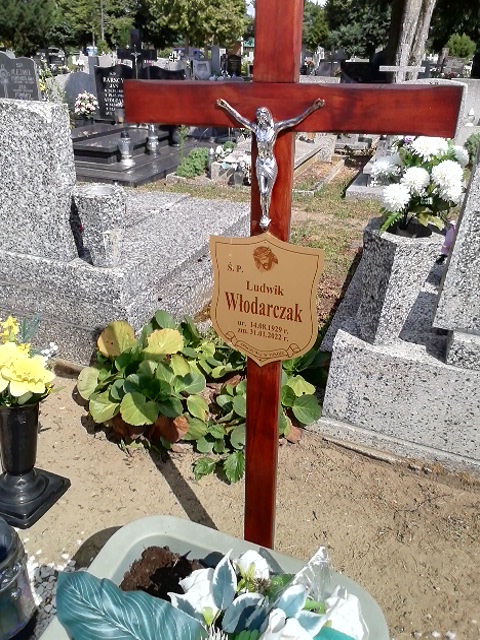 Grób Ludwik Włodarczak
