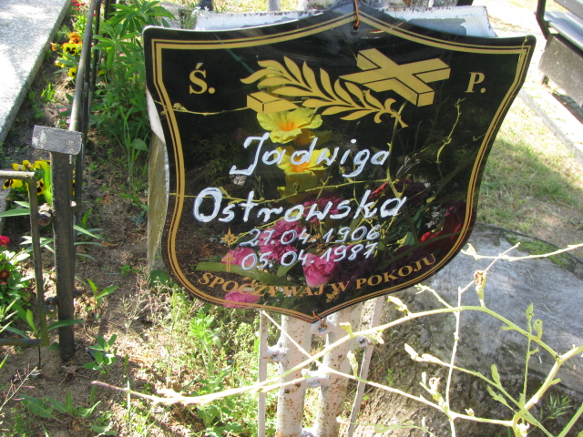 Jadwiga Ostrowska 1906 Białogard - Grobonet - Wyszukiwarka osób pochowanych