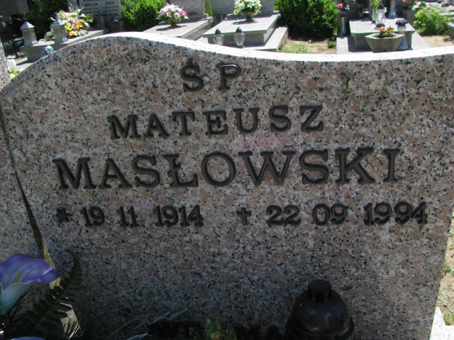 Mateusz Masłowski 1914 Białogard - Grobonet - Wyszukiwarka osób pochowanych
