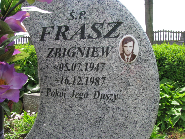 Zbigniew Frasz 1947 Białogard - Grobonet - Wyszukiwarka osób pochowanych