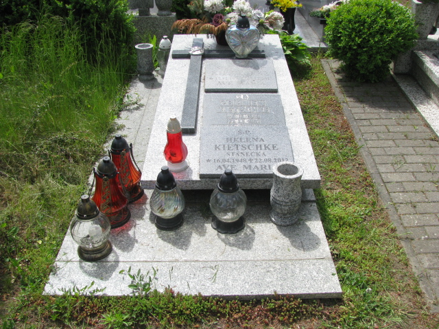 Grób Krzysztof Kietschke