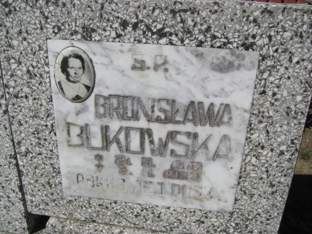Bronisława Bukowska 1916 Białogard - Grobonet - Wyszukiwarka osób pochowanych