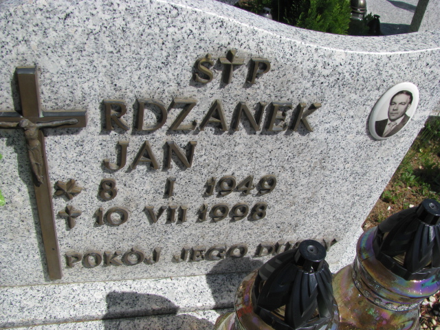 Mirosław Rdzanek 1974 Białogard - Grobonet - Wyszukiwarka osób pochowanych