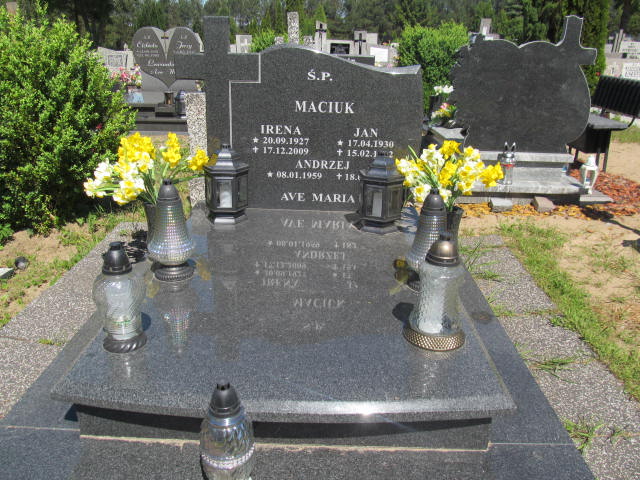 Grób Irena Maciuk