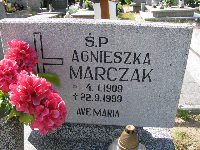 Wiesława Małuszkiewicz 1955 Białogard - Grobonet - Wyszukiwarka osób pochowanych