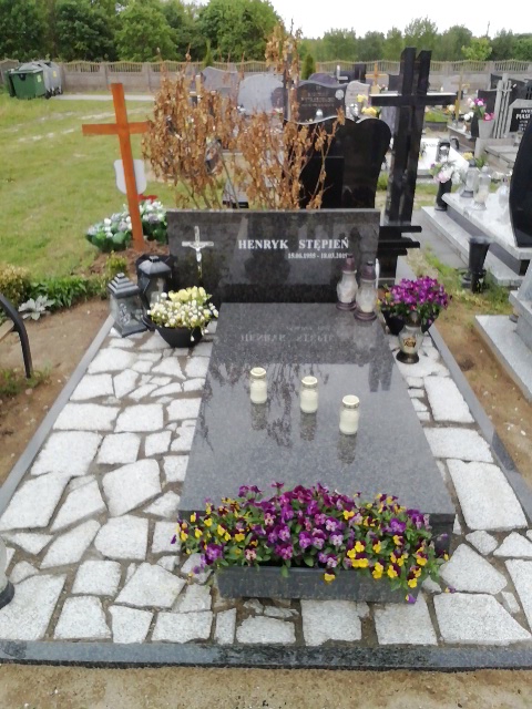 Henryk Stępień 1955 Białogard - Grobonet - Wyszukiwarka osób pochowanych