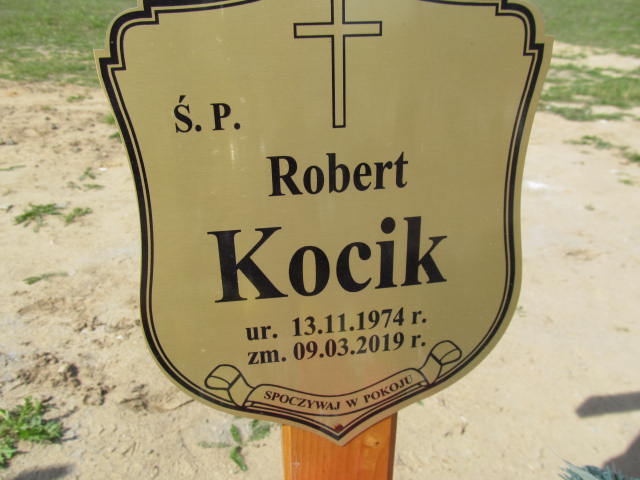 Robert Kocik 1974 Białogard - Grobonet - Wyszukiwarka osób pochowanych