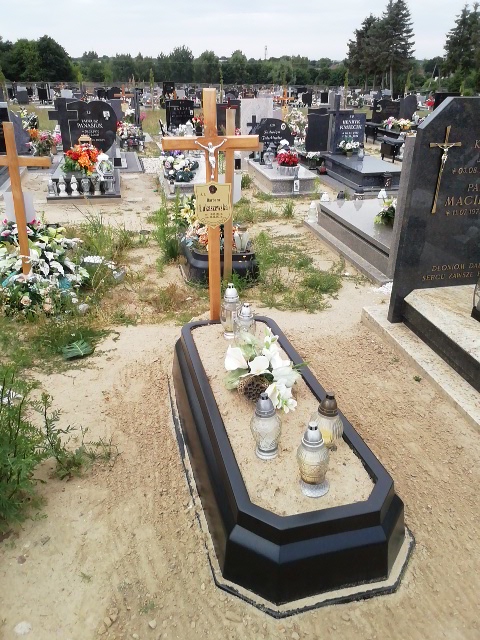 Barbara Łukaszewska 1943 Białogard - Grobonet - Wyszukiwarka osób pochowanych