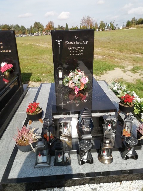 Alina Tomiałowicz 1963 Białogard - Grobonet - Wyszukiwarka osób pochowanych